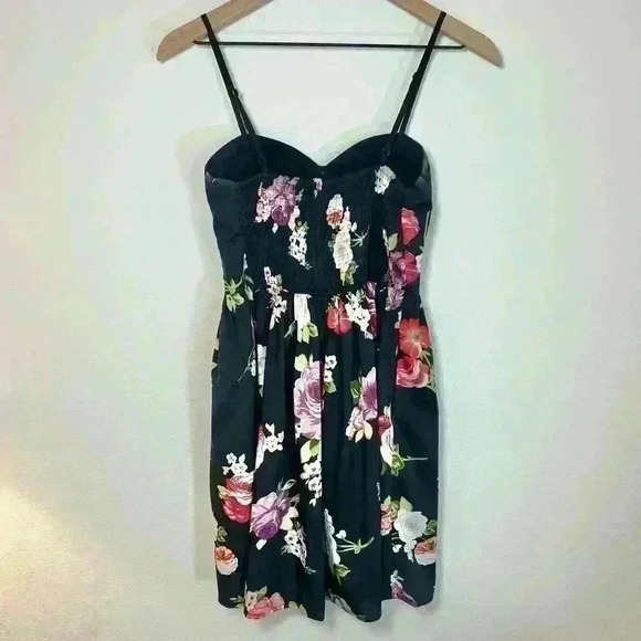 Band of Gypsies Black Floral Mini Dress with Pockets Size XS - Picture 7 of 15
